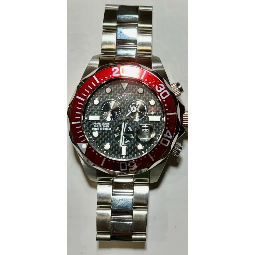 Invicta Pro Diver Men’s Chronograph Watch (Ref. 12570) – Fresh Battery!